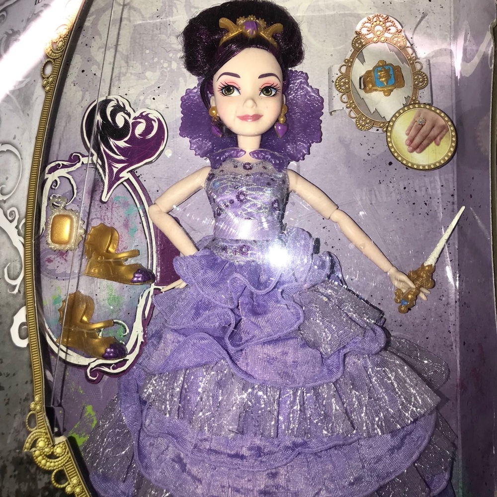 descendants isle of the lost mal doll